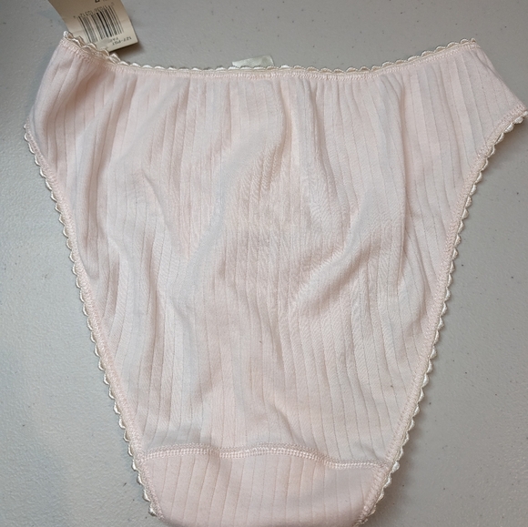 VINTAGE NWT. WOMEN'S INTERNATIONAL INTIMATES PANTY. Size 7, large - Picture 4 of 4